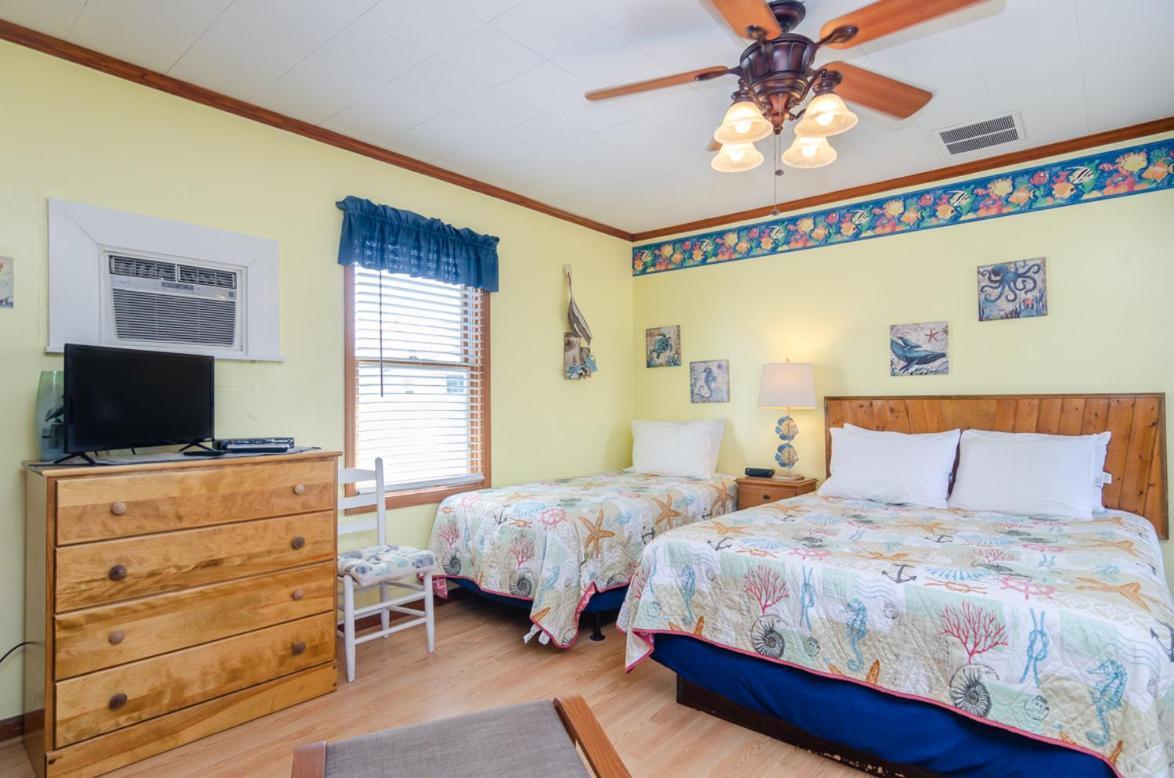 The Pelican Hidden Treasure Inn Room 2 By Bryant Real Estate Kure Beach Exterior foto